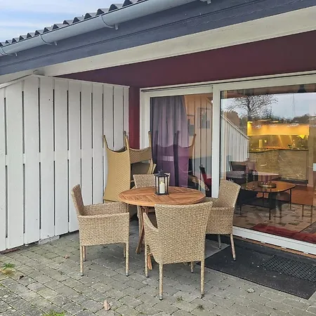 아파트 Esbern - 6km From The Sea By Interhome *