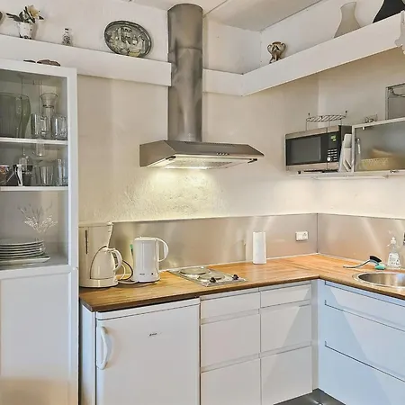 아파트 Esbern - 6km From The Sea By Interhome *